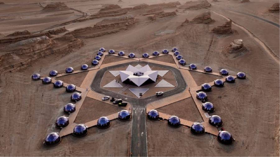 火星移民预演场——模拟外星环境的极端生存训练七台河户外野奢帐篷实验项目